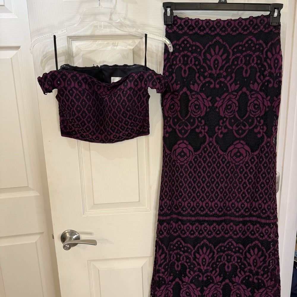 Madison James Prom Formal Dress‎ Whimsigoth Dark Lace  2-Piece Size 2